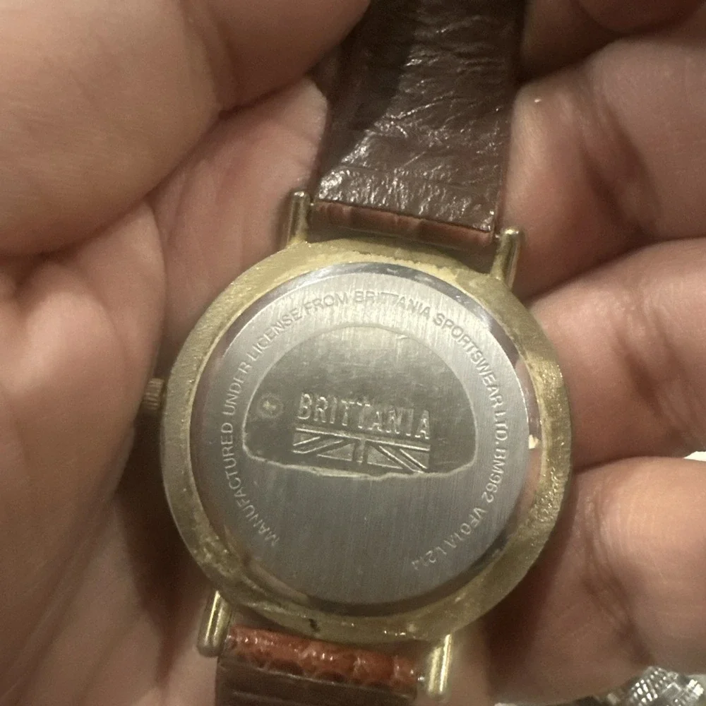 Working Vintage Brittania Cat Wristwatch 38.5mm Brown Leather Unisex Quartz Rare